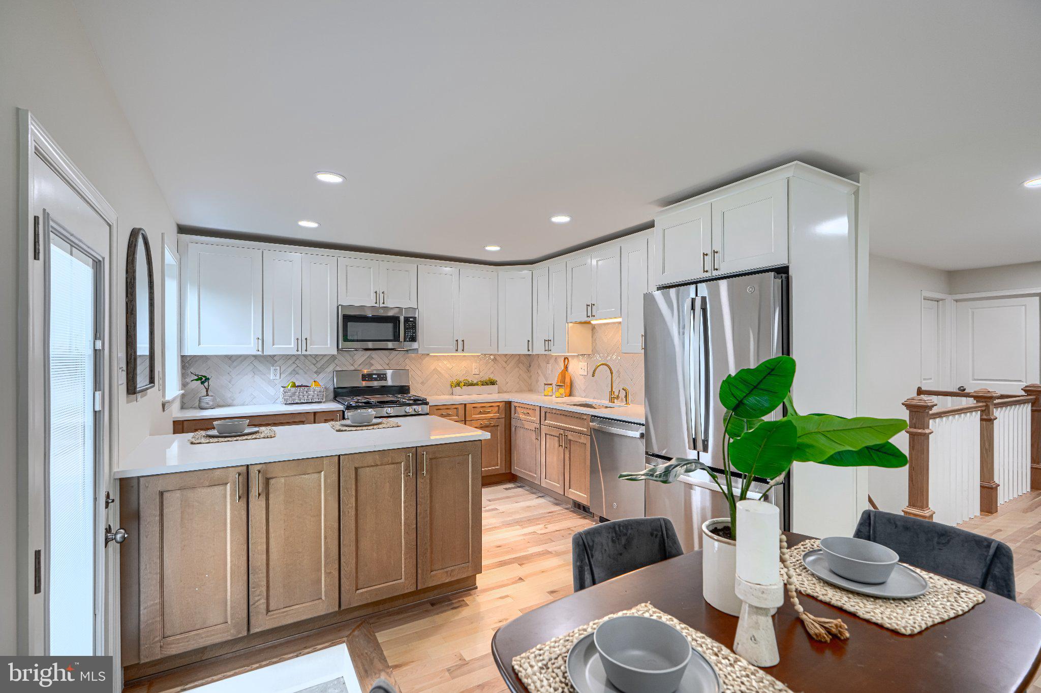 11305 Mapleview Drive Silver Spring, MD 20902 - Photo 11 of 65 Gallery Image 11