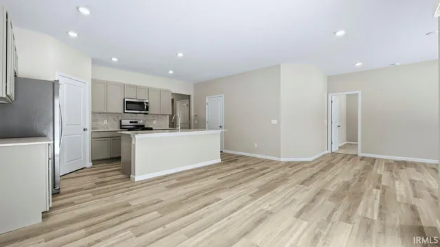 $324,900 | 6880 Jerome Pk Place, Fort Wayne, IN 46835