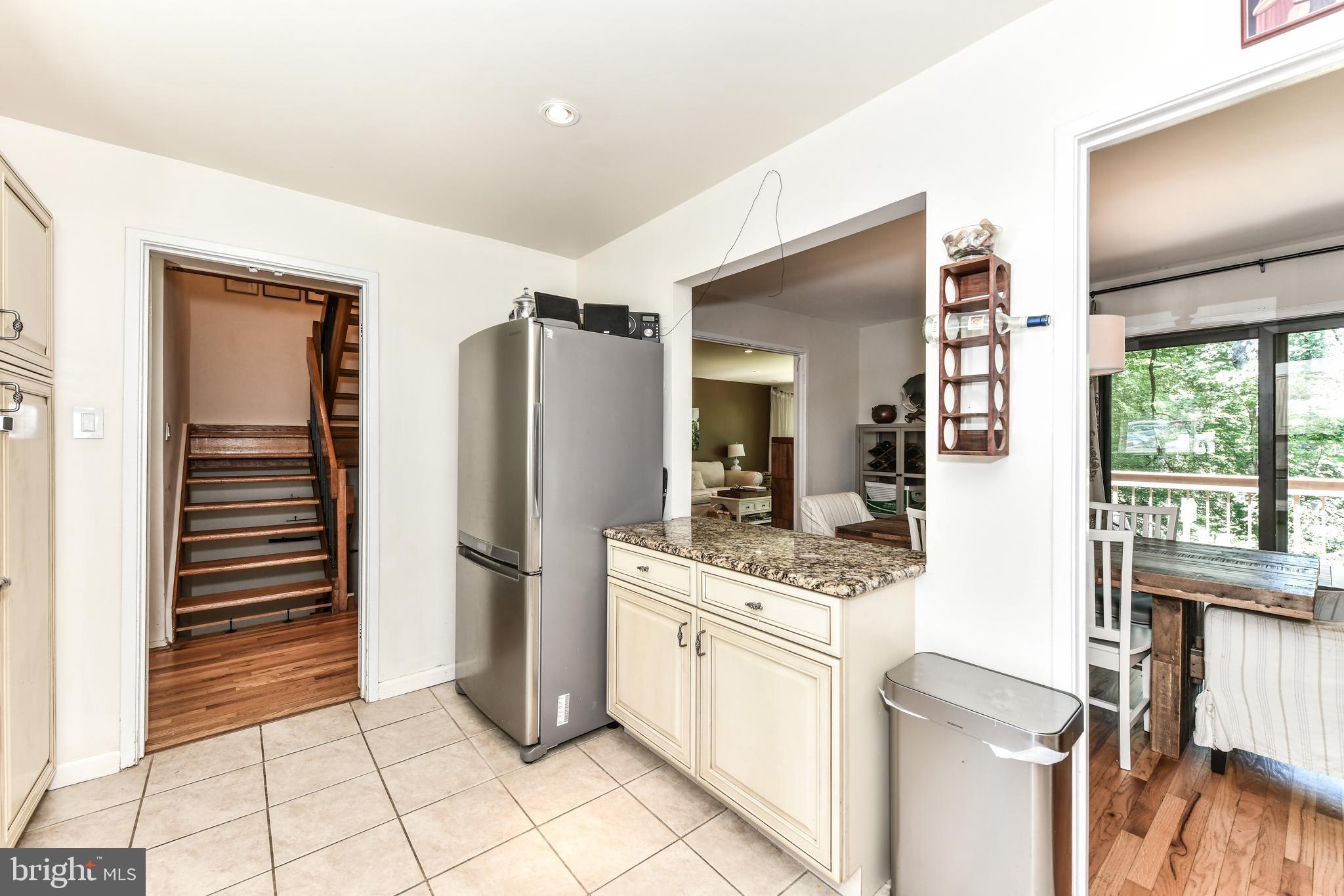 11740 Indian Ridge Road Reston, VA 20191 - Photo 15 of 32