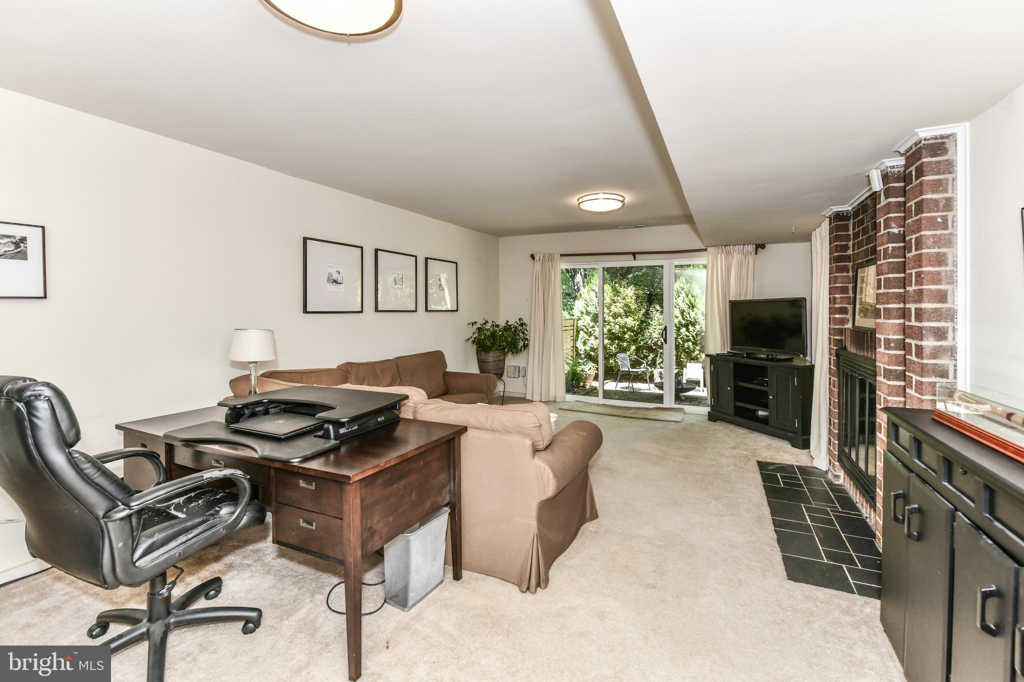 11740 Indian Ridge Road Reston, VA 20191 - Photo 24 of 32