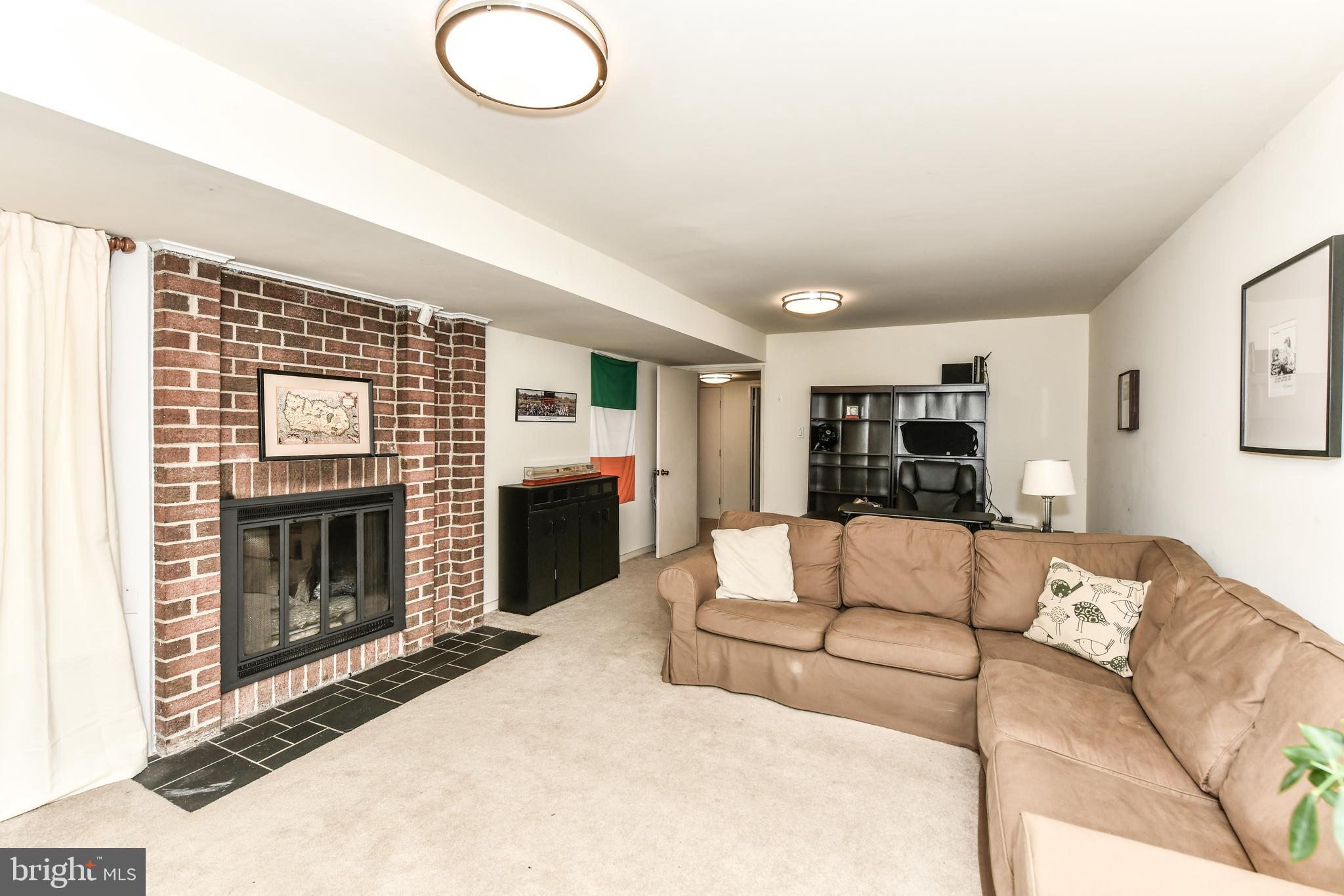 11740 Indian Ridge Road Reston, VA 20191 - Photo 25 of 32