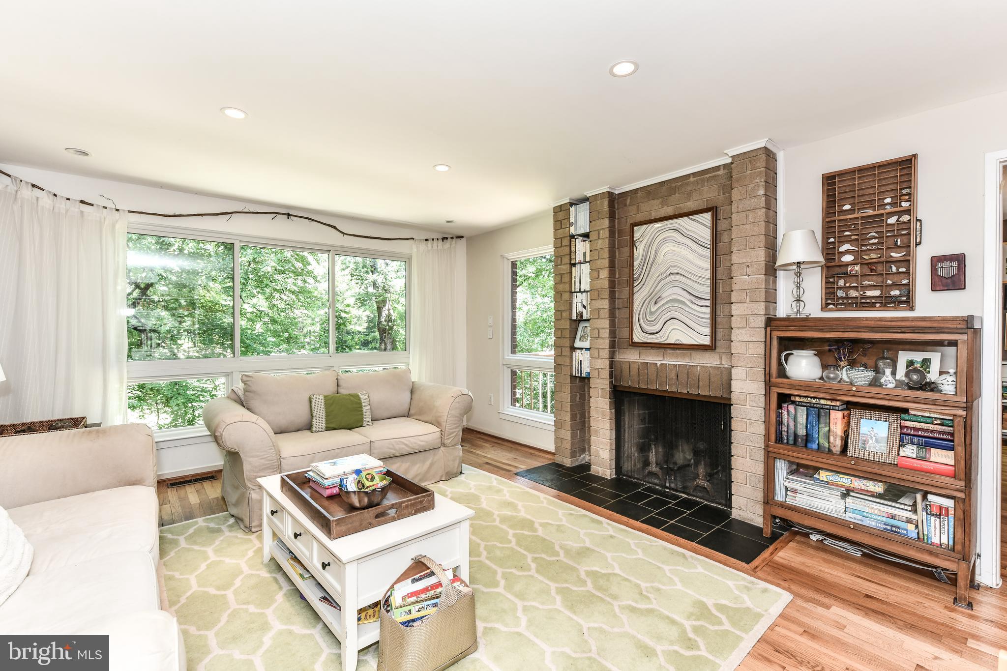 11740 Indian Ridge Road Reston, VA 20191 - Photo 6 of 32
