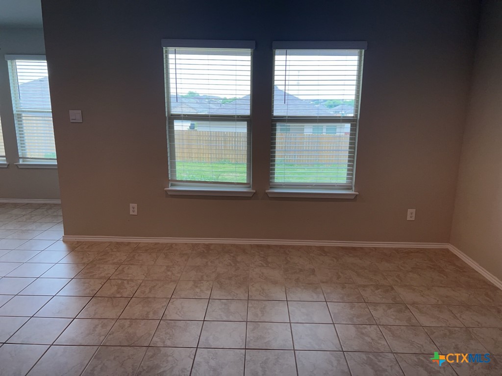 5110 Natalia Road Killeen, TX 76549 - Photo 2 of 10