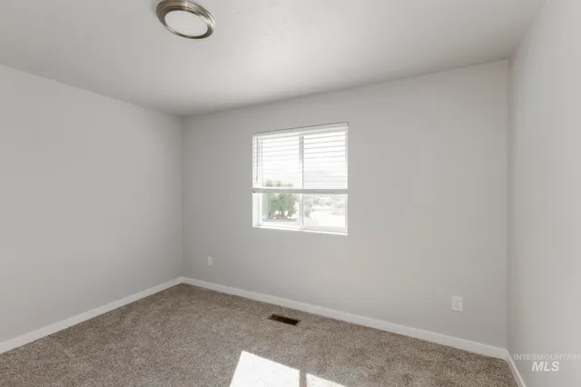 $333,990 | 119 Caribou Street, Horseshoe Bend, ID 83629