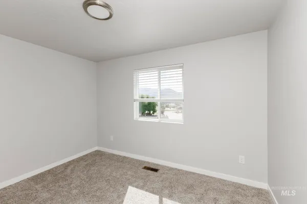 $317,990 | 119 Caribou Street, Horseshoe Bend, ID 83629