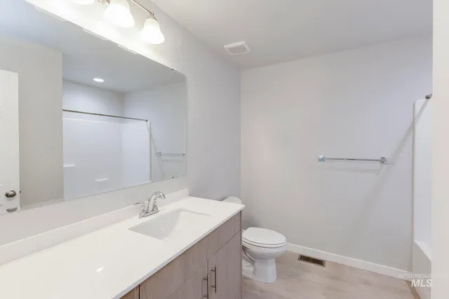 $333,990 | 119 Caribou Street, Horseshoe Bend, ID 83629