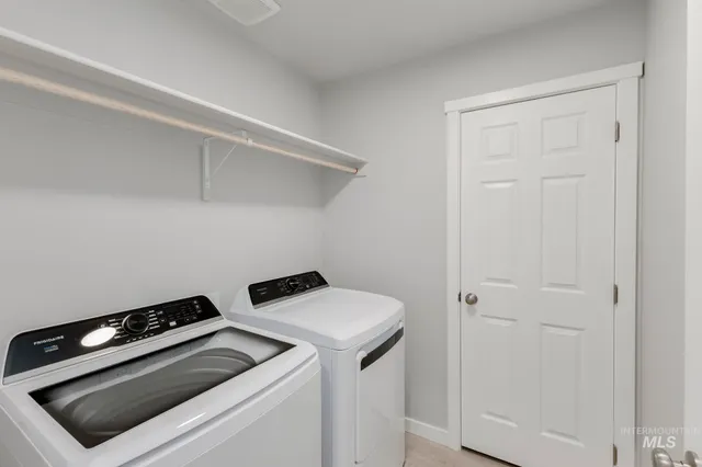 $333,990 | 119 Caribou Street, Horseshoe Bend, ID 83629