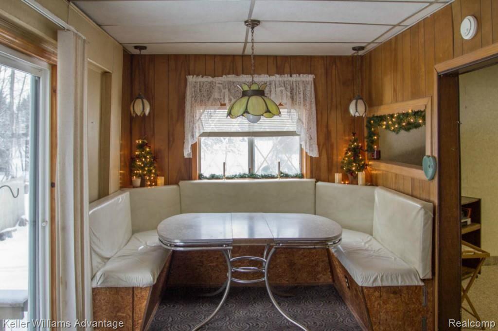 5424 Cedar Lake Road Howell, MI 48843 - Photo 6 of 29 6_Cedar Lake Rd_5424.jpg