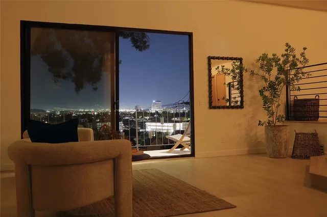 $2,495,000 | 1117 Oberlin Drive, Glendale, CA 91205