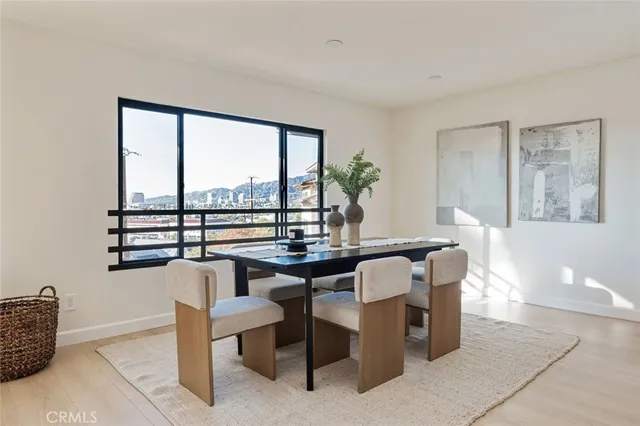 $2,495,000 | 1117 Oberlin Drive, Glendale, CA 91205