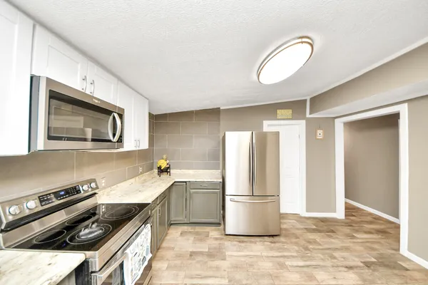 $465,000 | 9832 Providence Road, Needville, TX 77461