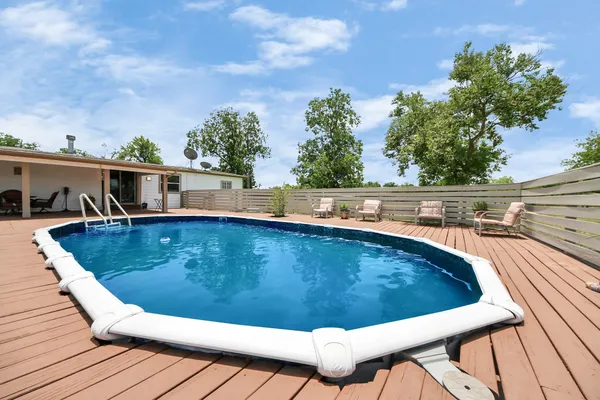 $465,000 | 9832 Providence Road, Needville, TX 77461