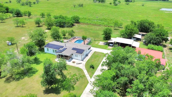 $465,000 | 9832 Providence Road, Needville, TX 77461