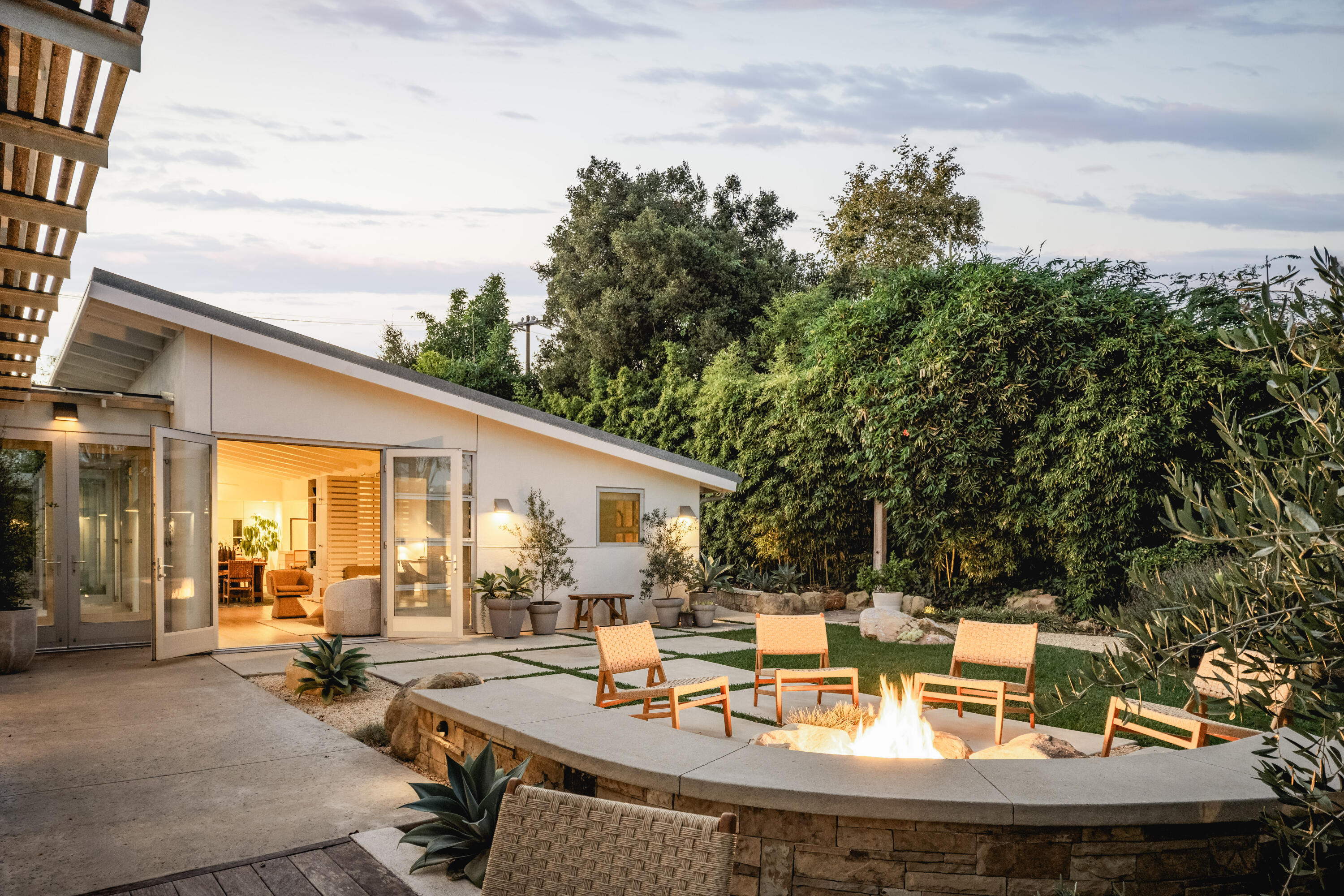 1076 Cheltenham Road Santa Barbara, CA 93105 - Photo 31 of 35 Backyard