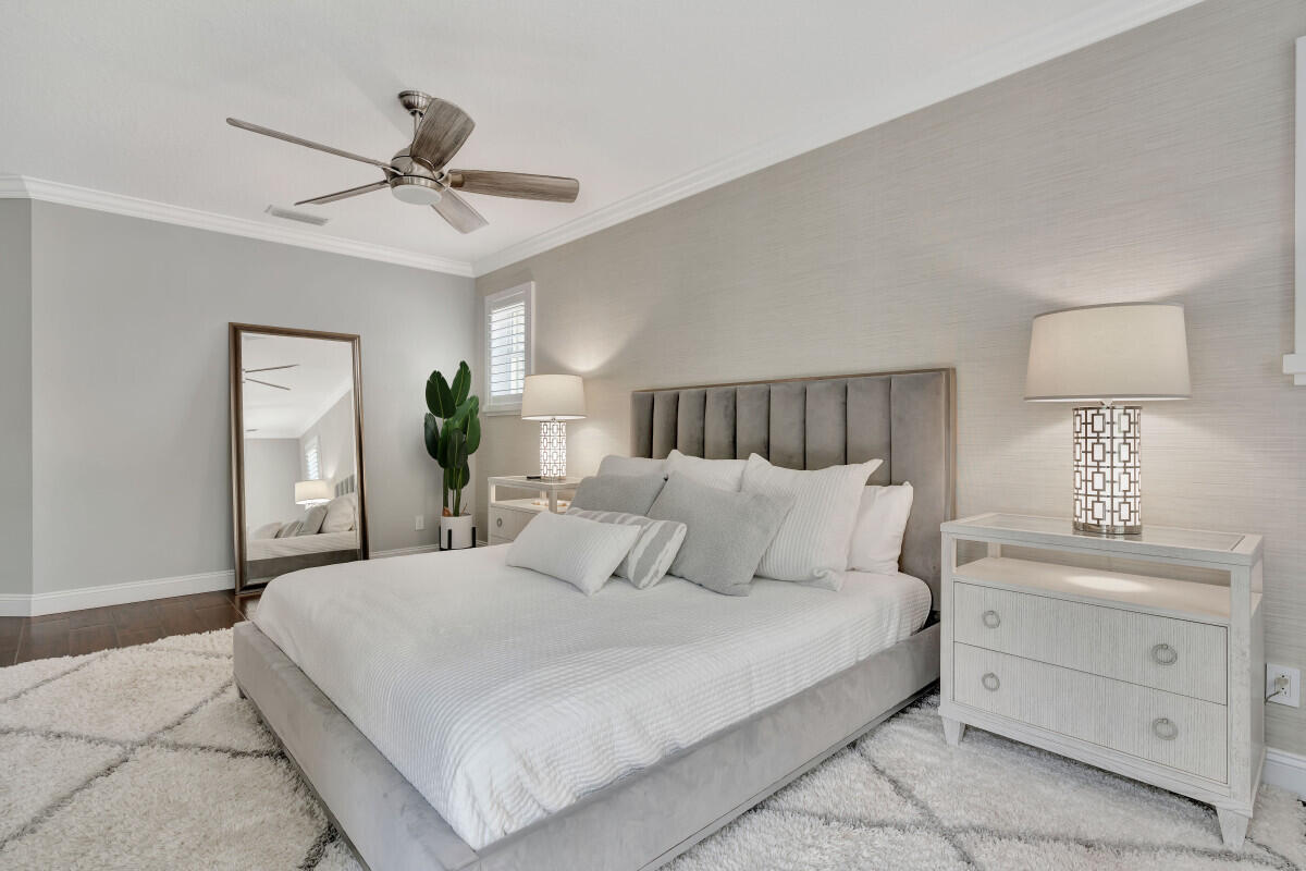 4041 Community Drive Jupiter, FL 33458 - Photo 18 of 36 18