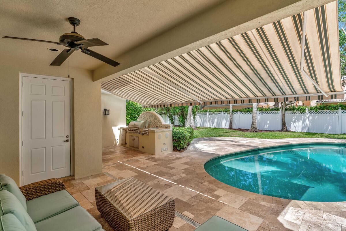 4041 Community Drive Jupiter, FL 33458 - Photo 32 of 36 32