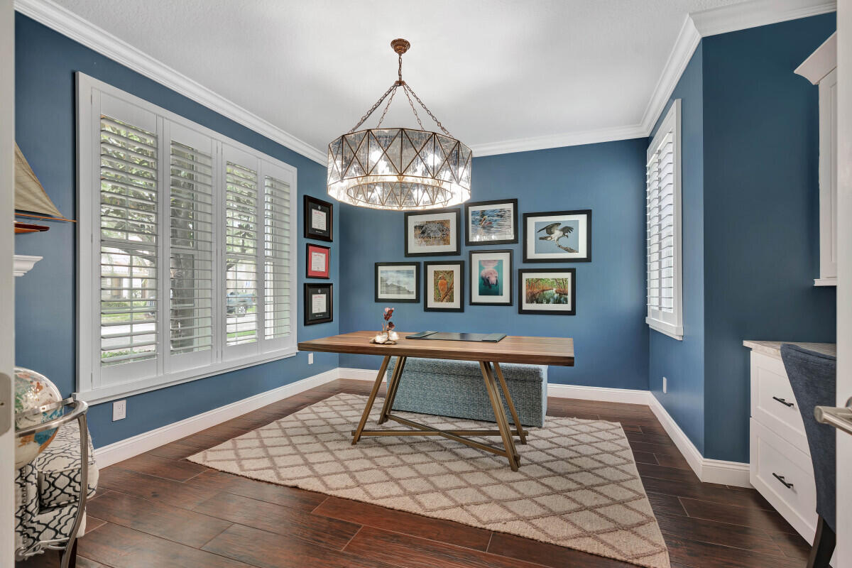 4041 Community Drive Jupiter, FL 33458 - Photo 5 of 36 5