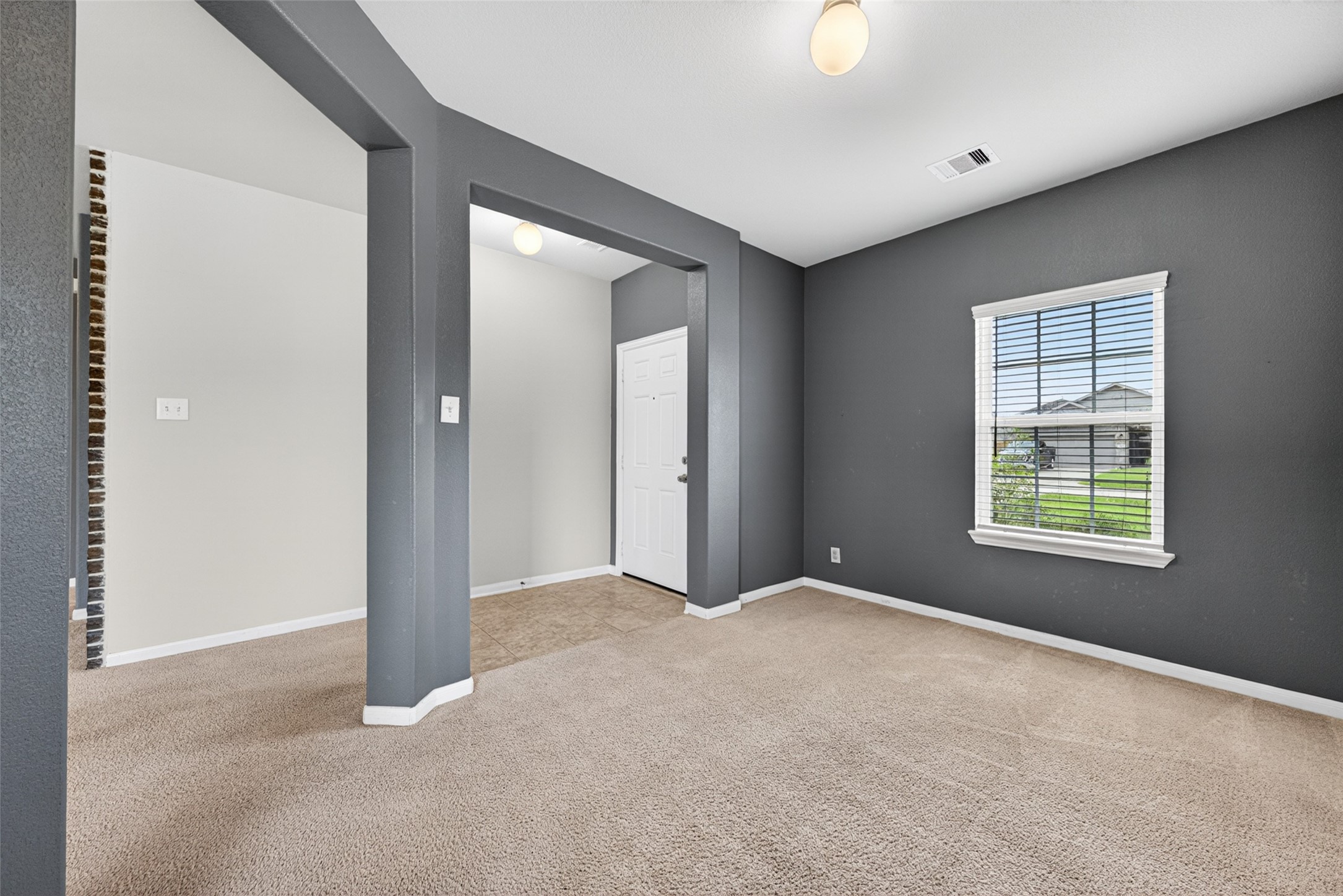 2429 Abbot Brk Drive Rosharon, TX 77583 - Photo 10 of 43
