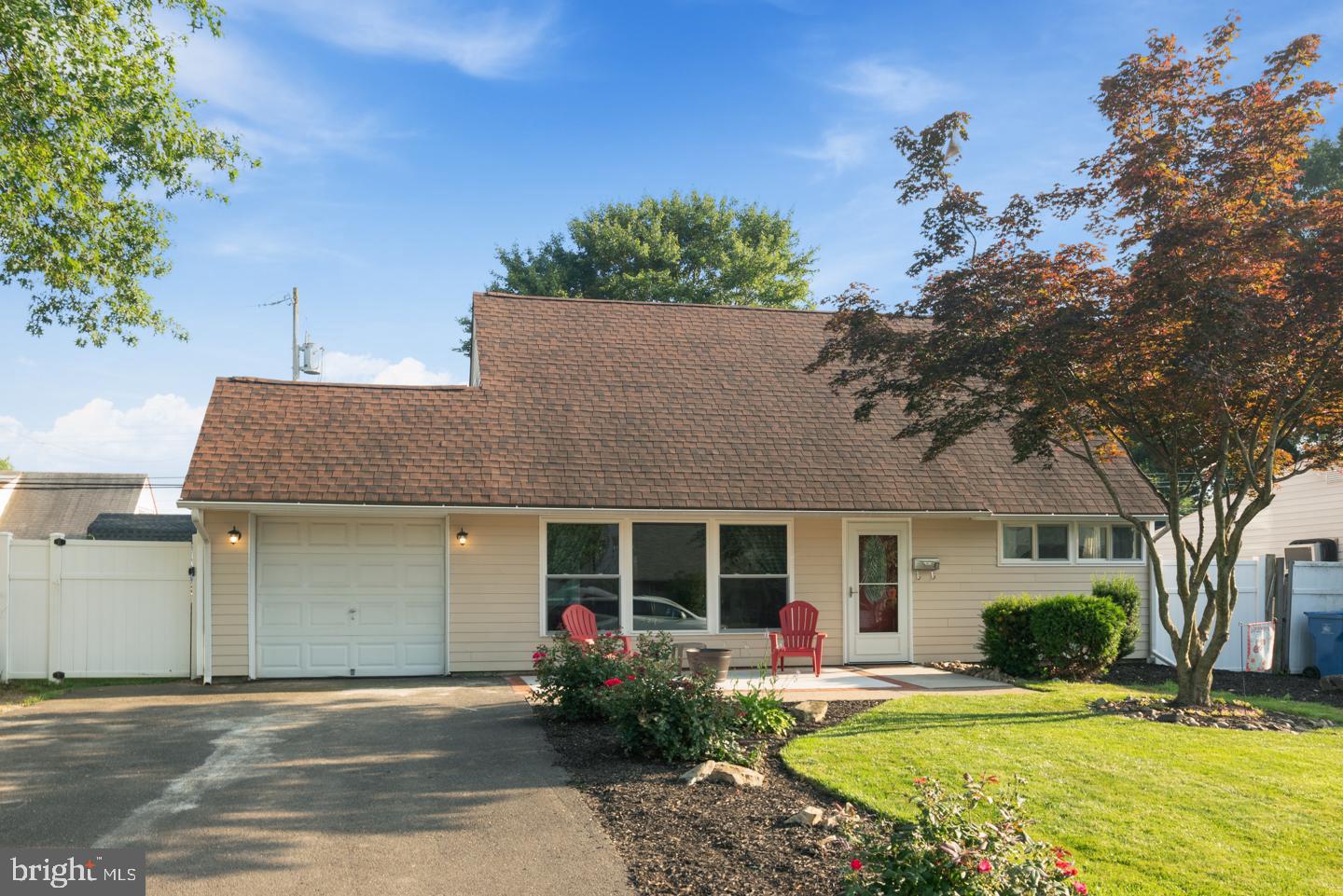 47 Micahill Road Levittown, PA 19056 - Photo 2 of 24 New concrete patio
