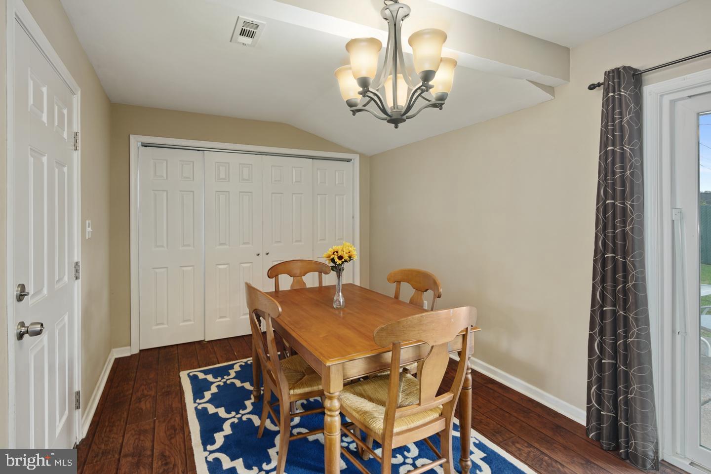 47 Micahill Road Levittown, PA 19056 - Photo 11 of 24 Dining Room