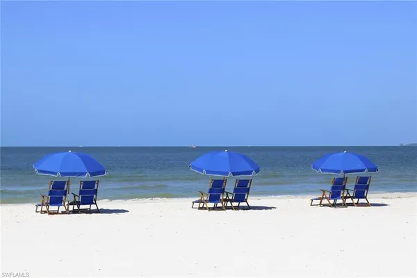$1,200,000 | 626 Estero Boulevard, Fort Myers Beach, FL 33931