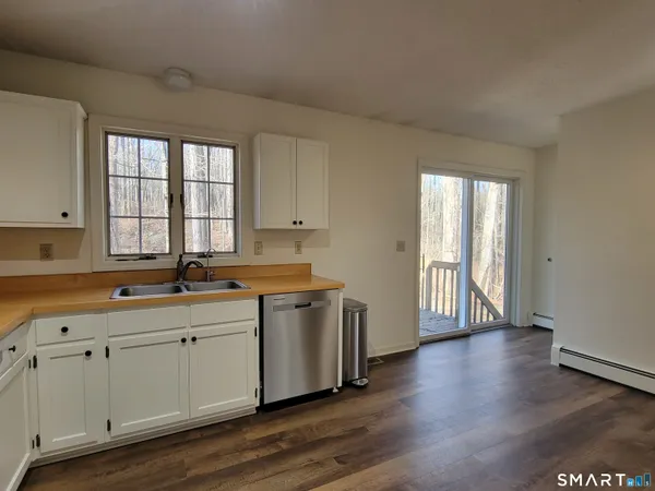 $3,000 | 799 Middle Turnpike, Mansfield, CT 06268