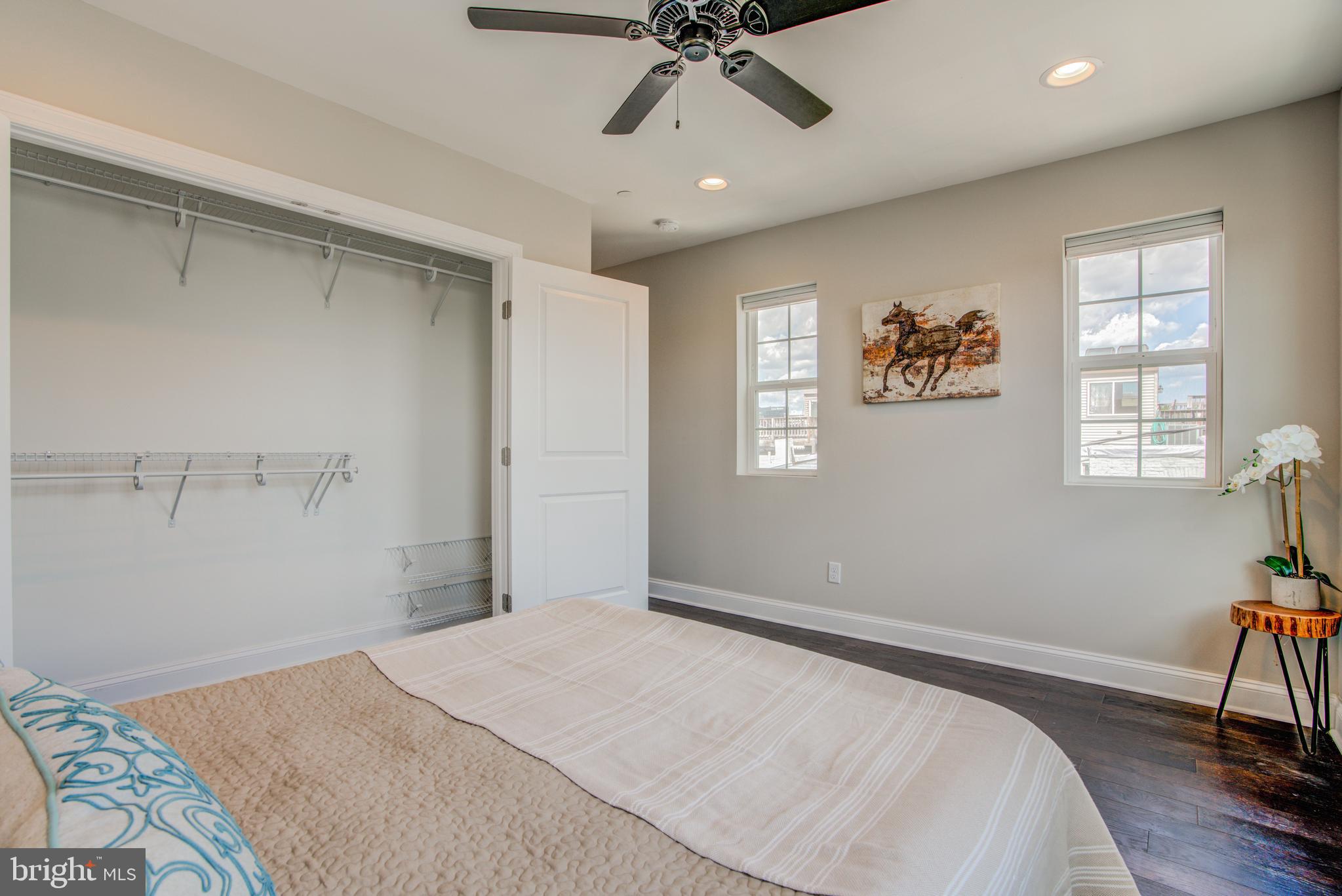 107 West Ropewalk Lane Baltimore, MD 21230 - Photo 24 of 46 sample photos of model home (choose finishes)