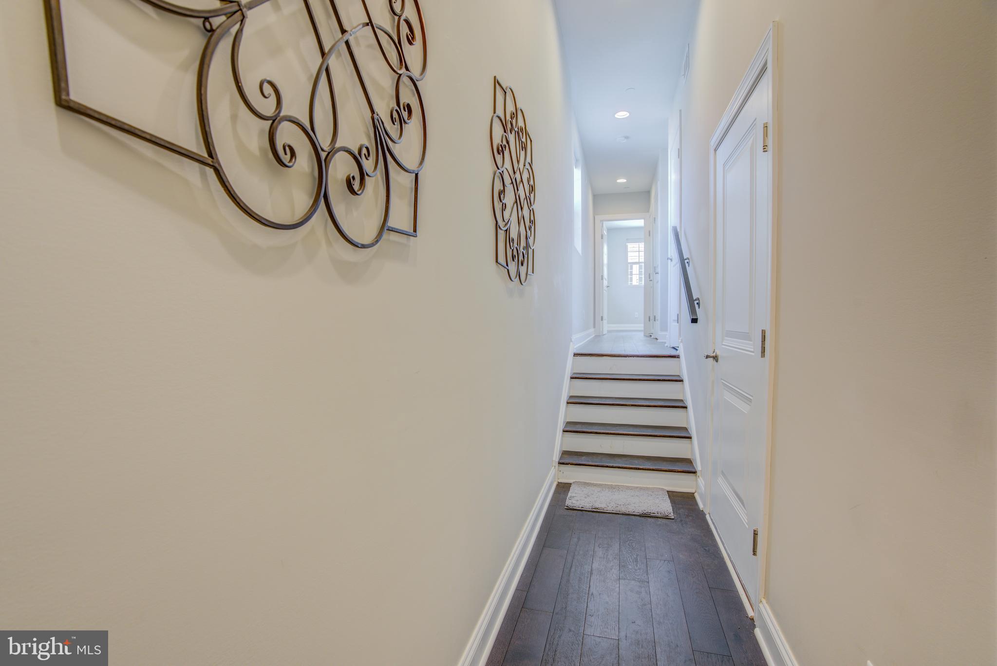 107 West Ropewalk Lane Baltimore, MD 21230 - Photo 4 of 46 sample photos (build to suit)