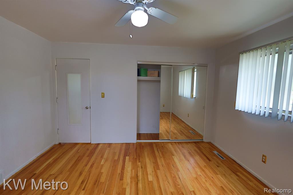 25535 Lahser Road, Unit A4 Southfield, MI 48033 - Photo 18 of 30