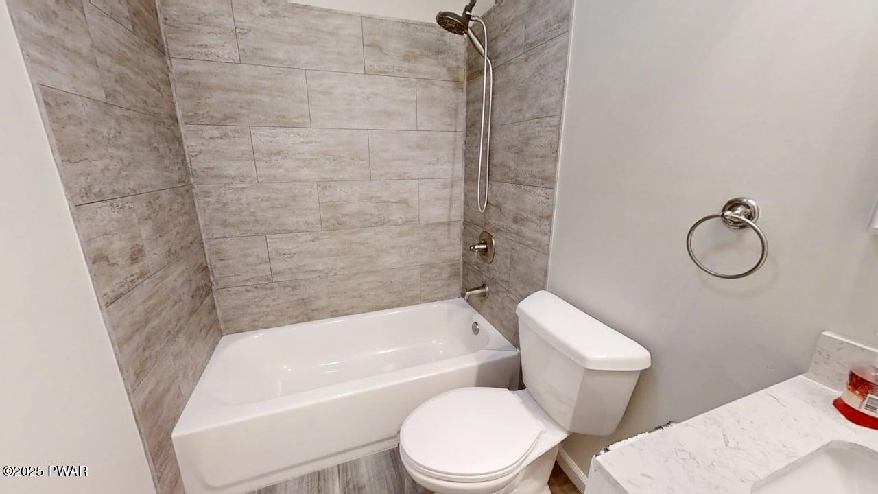 149 Heather Hill Road Dingmans Ferry, PA 18328 - Photo 14 of 24 bathroom 2