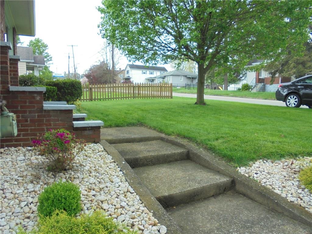 406 Rostraver Road Belle Vernon, PA 15012 - Photo 3 of 22 Gallery Image 3