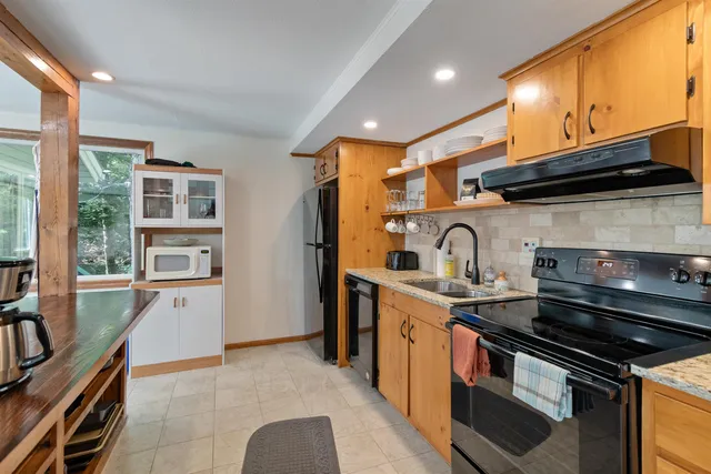 $499,000 | 221 Highland Drive, Unit 27, Westfield, VT 05471