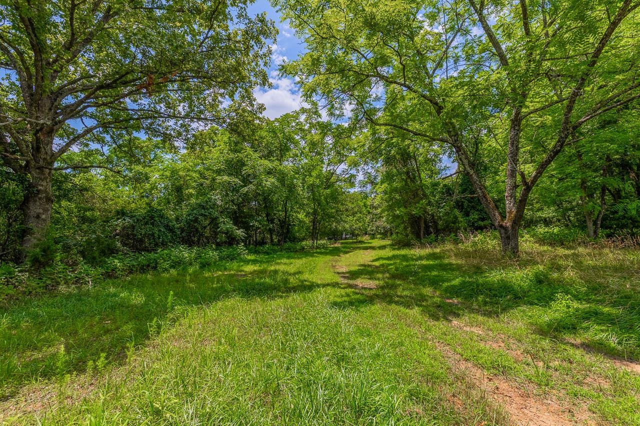 1648 Ellis Ferry Road Gaffney, SC 29341 - Photo 17 of 27