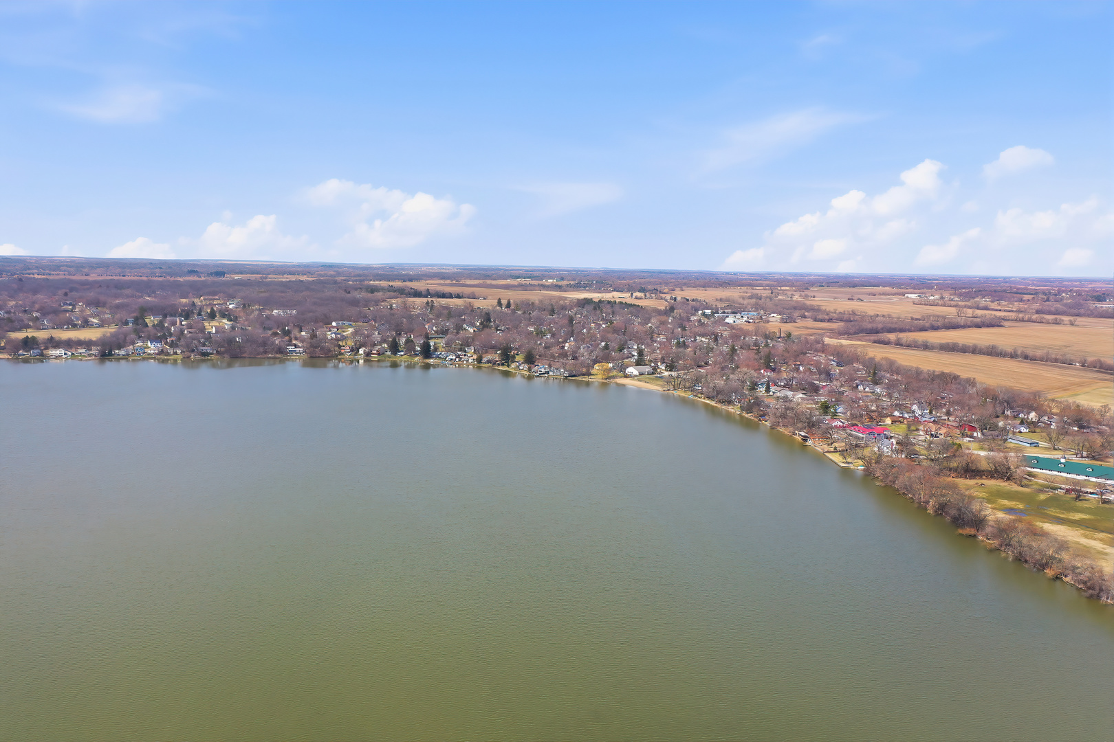 4320 West Lakewood Road McHenry, IL 60050 - Photo 46 of 50 an aerial view of a city