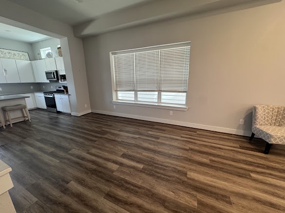 1282 North Post Oak Road, Unit A Houston, TX 77055 - Photo 5 of 19 large living space opens to dining and kitchen
