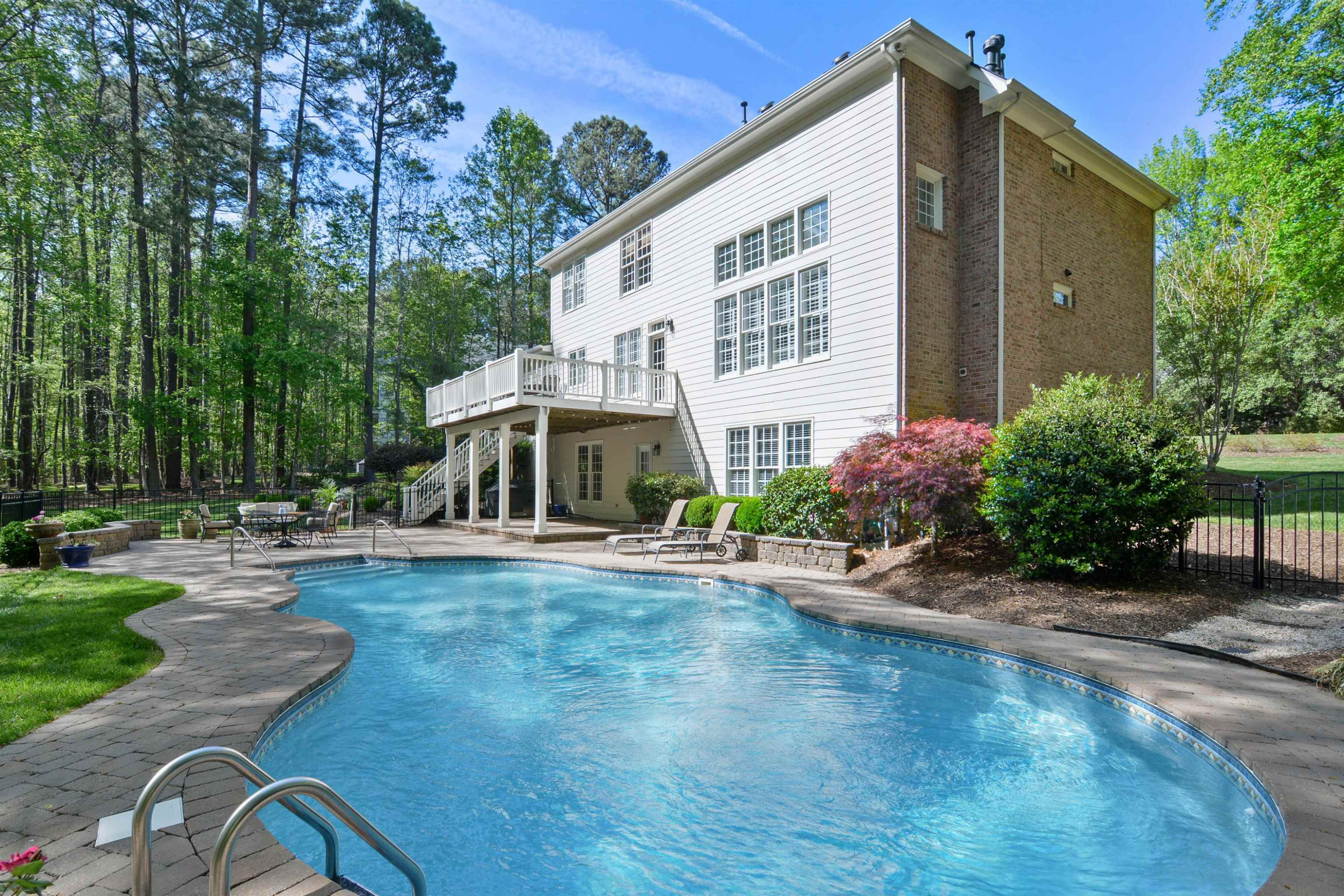 5205 Azure Lane Raleigh, NC 27613 - Photo 34 of 38 Photo 34