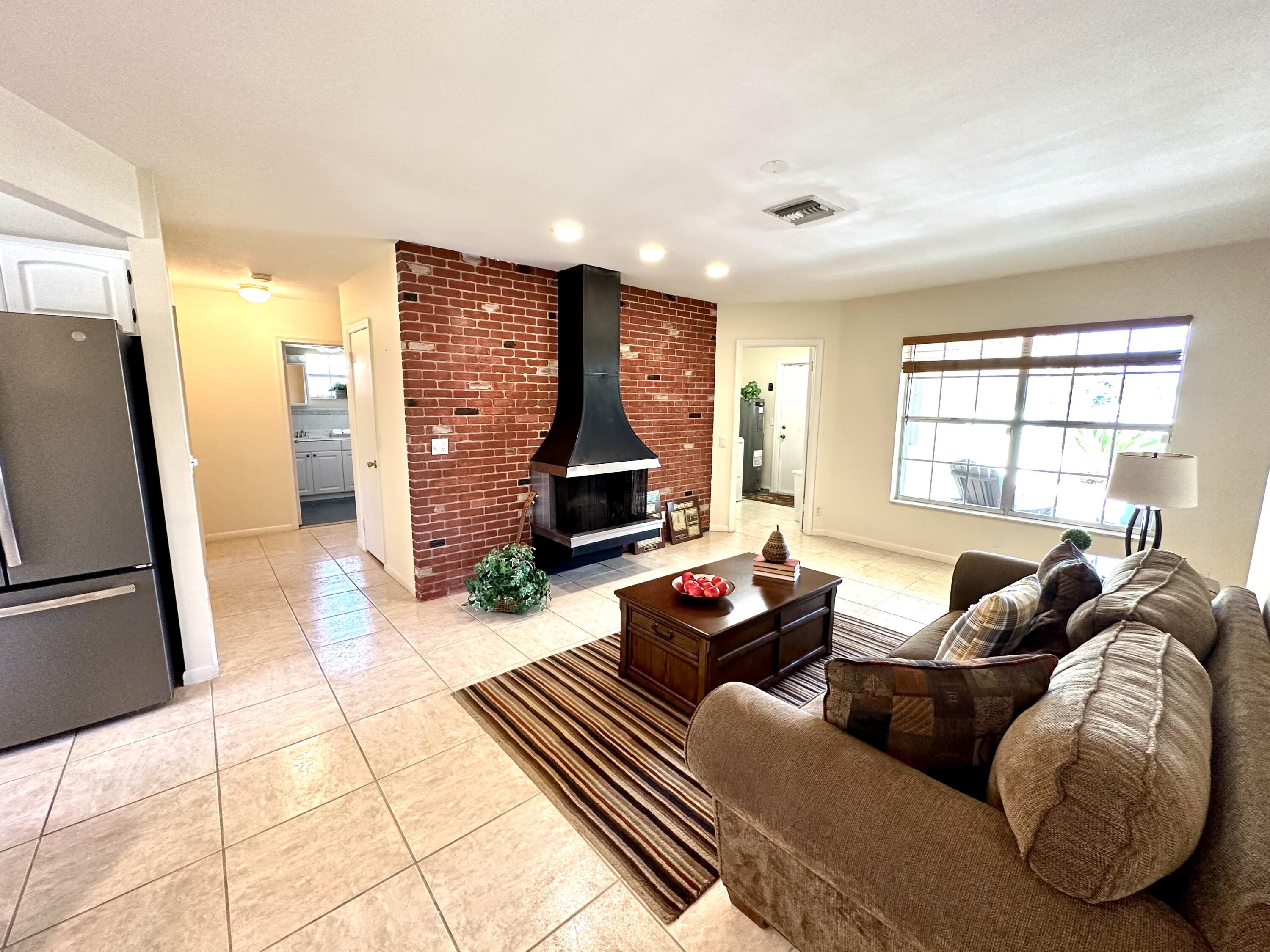 5355 Fearnley Road Lake Worth, FL 33467 - Photo 17 of 42 IMG_4997