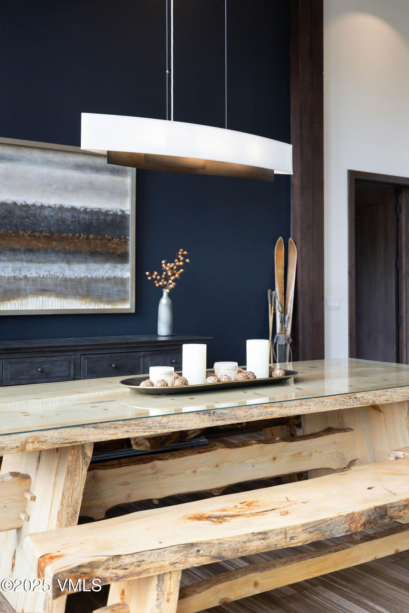 1388 Buffehr Creek Road Vail, CO 81657 - Photo 11 of 42 2508_1388_buffehr_creek_interior_vignett