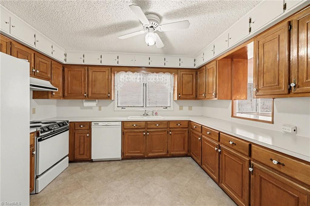 4037 Flat Shoals Road Germanton, NC 27019 - Photo 11 of 46