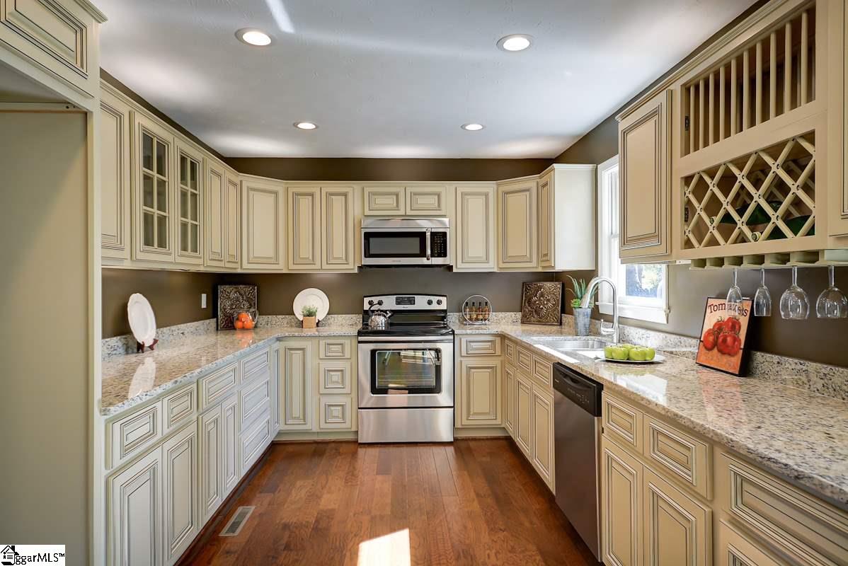 214 Sitton Road Easley, SC 29642 - Photo 17 of 31