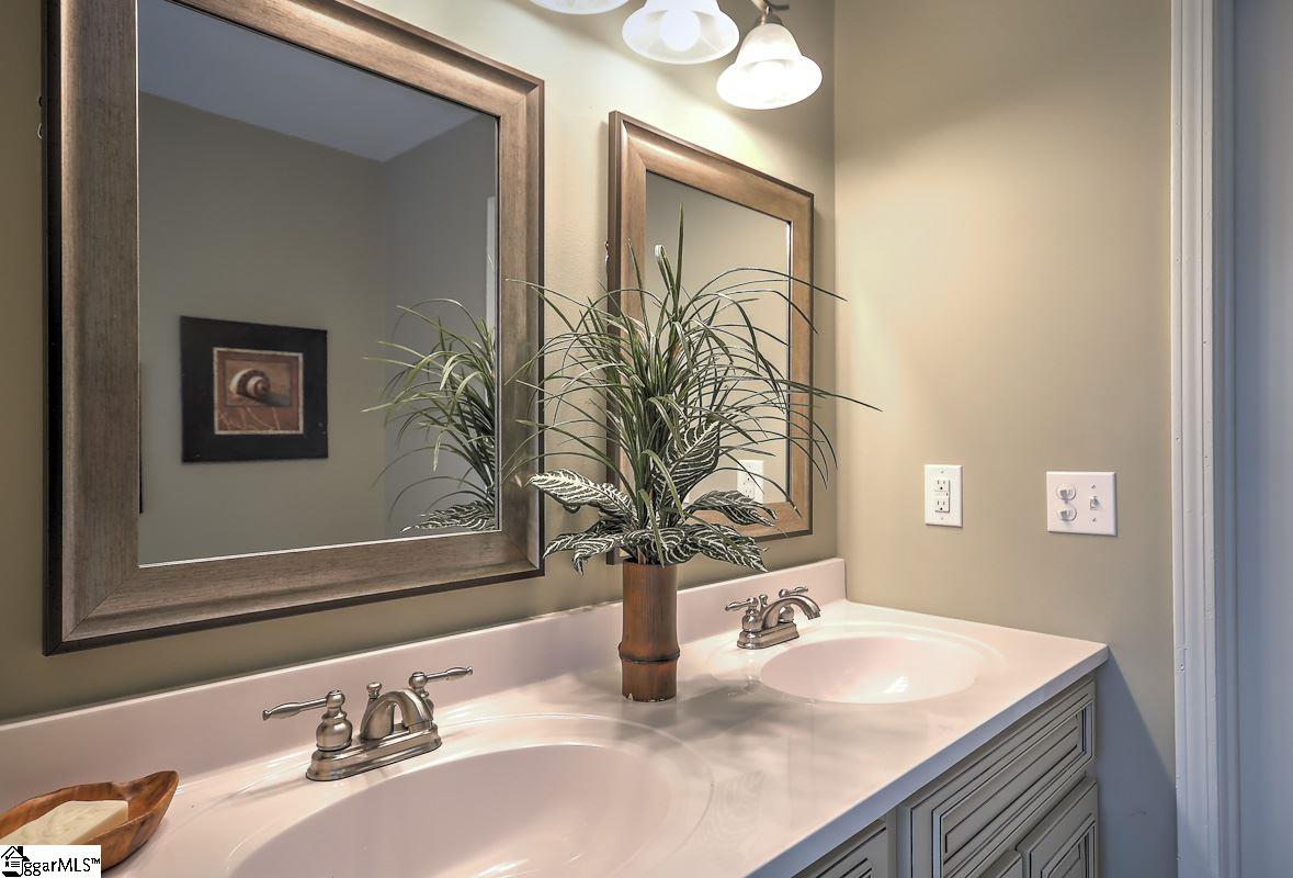 214 Sitton Road Easley, SC 29642 - Photo 21 of 31