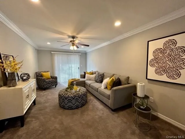 $2,450 | 10 Midship Lane, Unit 7 10, Patchogue, NY 11772