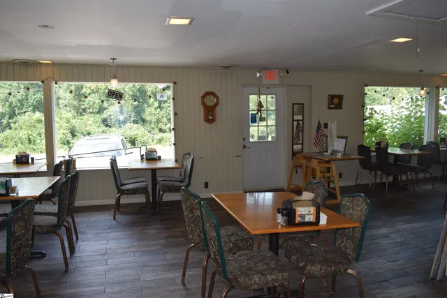 $2,500 | 22345 Asheville Highway, Landrum, SC 29356