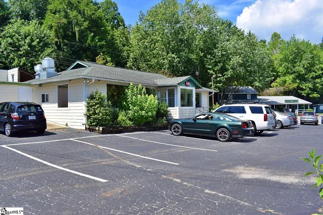 $2,500 | 22345 Asheville Highway, Landrum, SC 29356