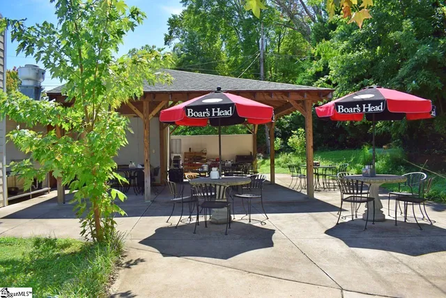 $2,500 | 22345 Asheville Highway, Landrum, SC 29356