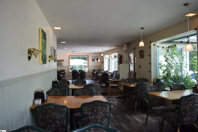 $2,500 | 22345 Asheville Highway, Landrum, SC 29356