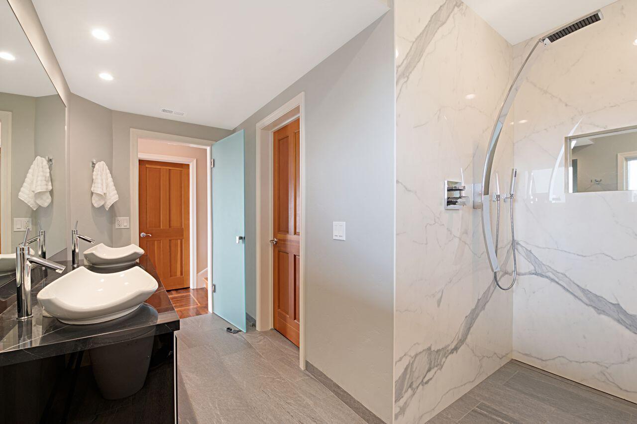 2578 Banner Avenue Summerland, CA 93067 - Photo 11 of 16 Master Bath