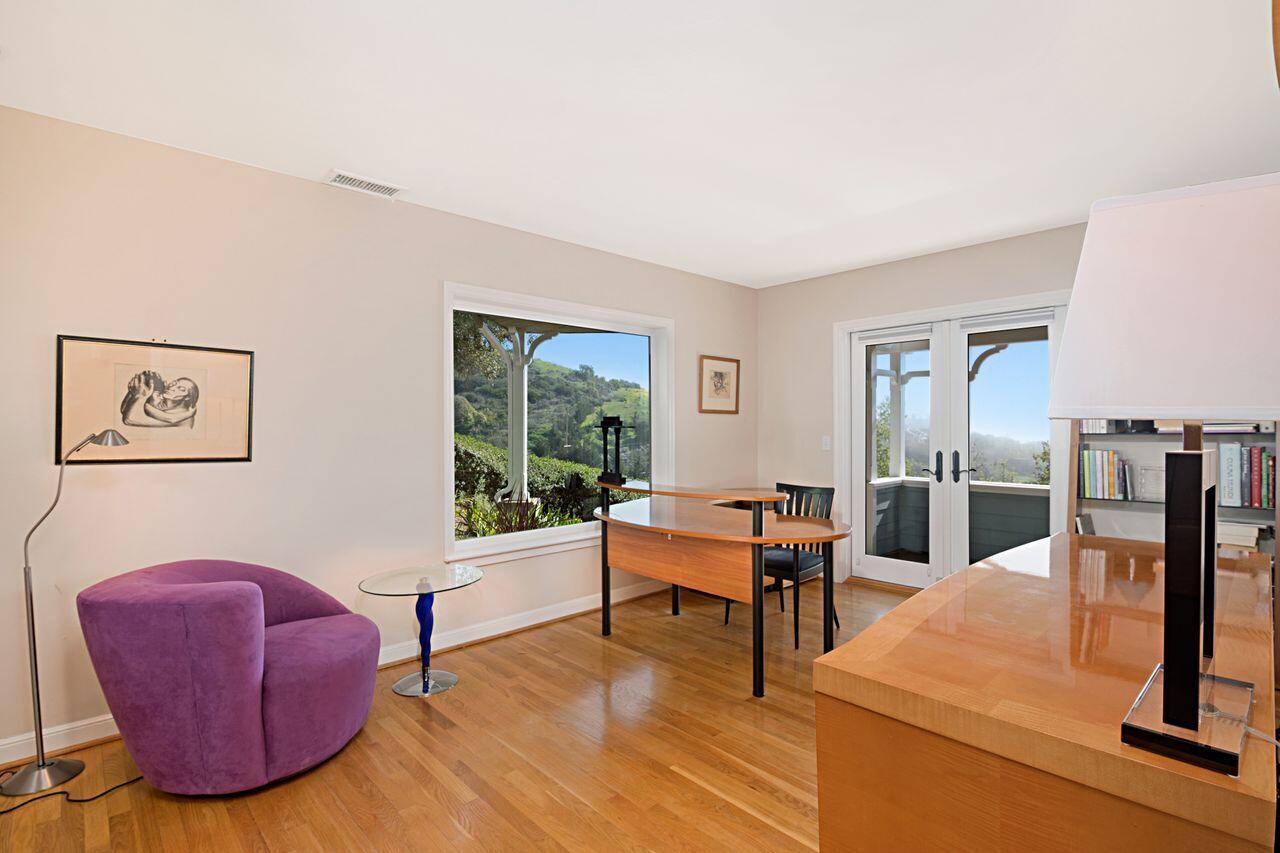 2578 Banner Avenue Summerland, CA 93067 - Photo 12 of 16 Guest Room/Office