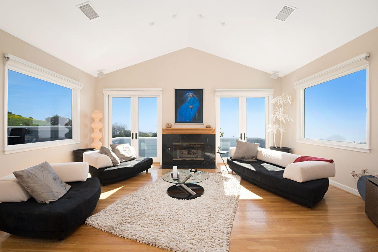 2578 Banner Avenue Summerland, CA 93067 - Photo 6 of 16 Ocean View Living Room