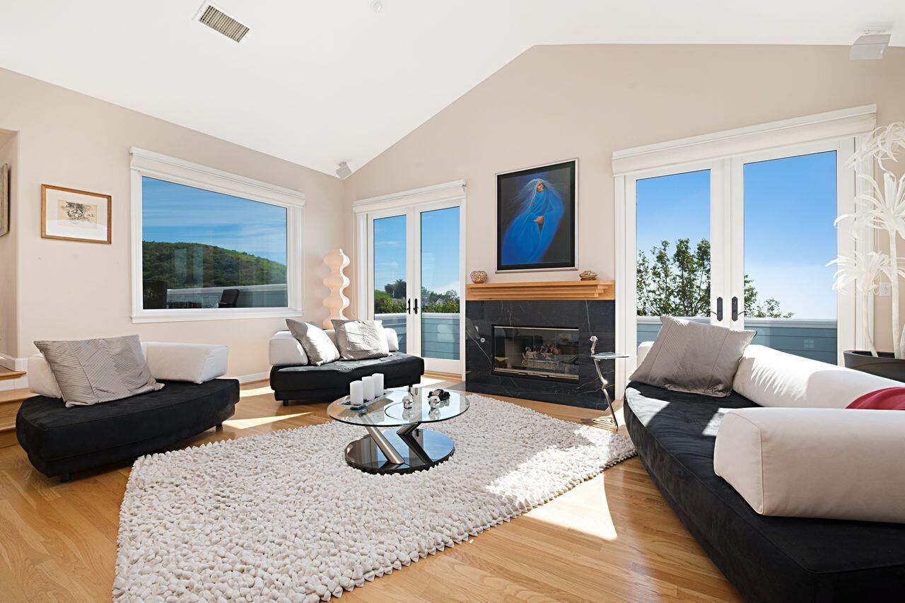 2578 Banner Avenue Summerland, CA 93067 - Photo 7 of 16 Ocean View Living Room